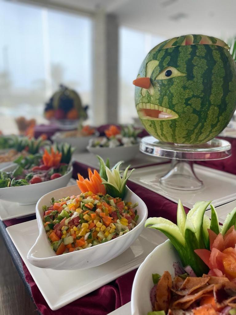 Warwick Al Jubail Hotel エクステリア 写真