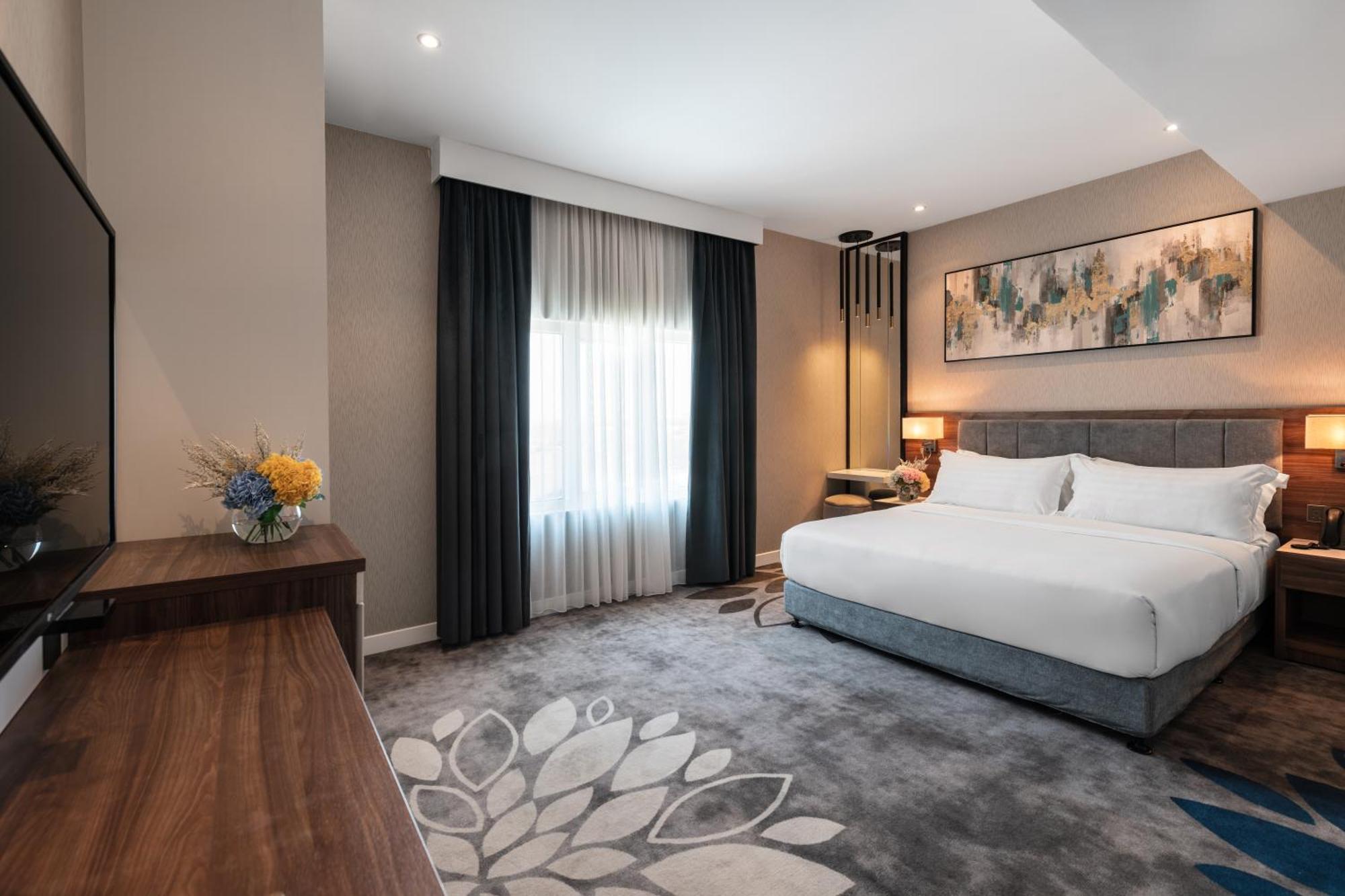 Warwick Al Jubail Hotel エクステリア 写真